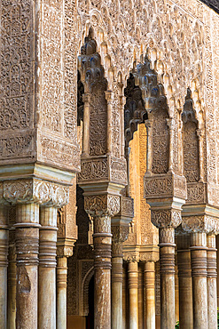 Court of the Lions, The Alhambra, UNESCO World Heritage Site, Granada, Andalusia, Spain, Europe