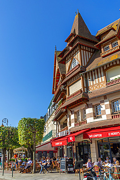 Restaurant in Deauville, Deauville, Normandy, France, Europe