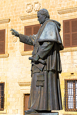 Statue of Papa Piju IX, Cathedral of the Assumption, Cittadella of Victoria, Gozo, Malta, Southern Europe