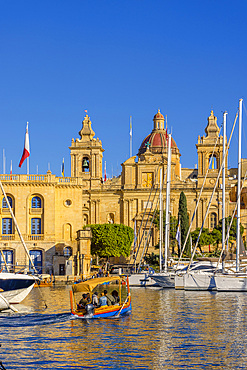 Church of St. Lawrence and Harbour, Birgu, Malta, Southern Europe