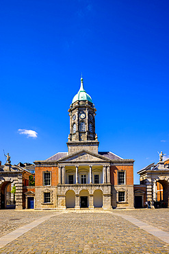 The Bedford Tower, Castle Gates & Guard House at Dublin Castle, Dublin, Republic of Ireland, Europe