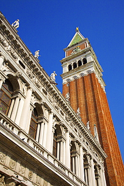 St. Marks Campanile in Piazza San Marco, Venice, UNESCO World Heritage Site, Veneto, Italy, Europe