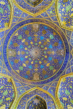 Iwan, Dome, Masjed-e Imam Mosque, Maydam-e Iman square, Esfahan, Iran, Middle East