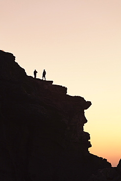 People on a cliff, Playa de la Pared, La Pared,  Fuerteventura, Canary Islands, Spain, Europe