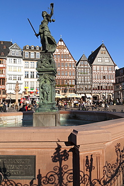 Justitia Fountain at Roemerberg square, Frankfurt, Hesse, Germany, Europe