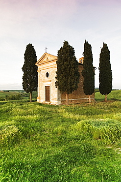 Capella di Vitaleta, Val d'Orcia, UNESCO World Heritage Site, Province Siena, Tuscany, Italy, Europe