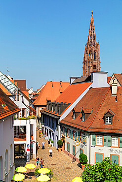 Munzgasse street, Cathedral, Freiburg im Breisgau, Black Forest, Baden-Wurttemberg, Germany, Europe