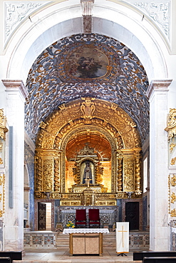 Baroque Interior of the Espinheiro Convent chapel, Evora, Alentejo, Portugal, Europe