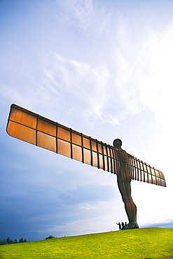 Angel of the North by Antony Gormley, Gateshead, Tyne and Wear, England, United Kingdom, Europe