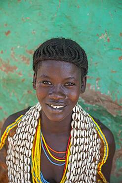 Black woman wearing traditional jewelry