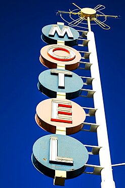 USA, New Mexico, Albuquerque, Low angle view of old-fashioned motel sign