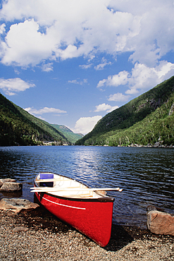 Canoe beached at Lower Cascade Lake