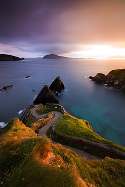 Sunset on Dunquin pier (Dun Chaoin), Dingle Peninsula, County Kerry, Munster province, Republic of Ireland, Europe