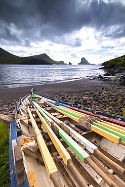 Abandoned boat on the beach, Bour, Vagar Island, Faroe Islands, Denmark, Europe