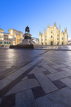 Statue of Vittorio Emanuele II monument and Milan Cathedral (Duomo), Milan, Lombardy, Italy, Europe