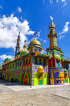 Rainbow Mosque (Masjid Al-Islamia), Zamboanga, Mindanao, Philippines, Southeast Asia, Asia