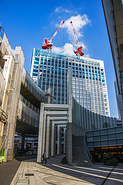 Construction site on top of a skyscraper, Roppongi Hills, Tokyo, Honshu, Japan, Asia