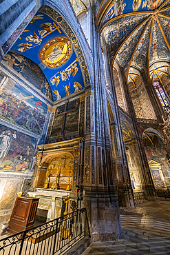 Interior of the Cathedral Sainte-Cecile, UNESCO World Heritage Site, Albi, Midi-Pyrenees, France, Europe