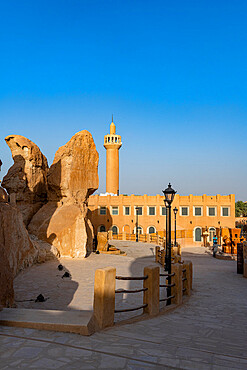 Mosque at the Al Qarah mountain, Al Ahsa (Al Hasa) Oasis, UNESCO World Heritage Site, Hofuf, Kingdom of Saudi Arabia, Middle East