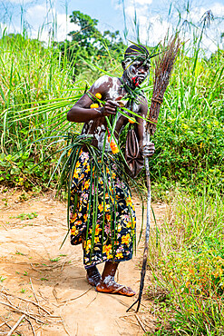 Pygmy warrior, Kisangani, Democratic Republic of the Congo, Africa