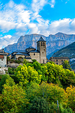 Old church in Torla-Ordesa, Monte Perdido, UNESCO World Heritage Site, Aragon, Pyrenees, Spain, Europe