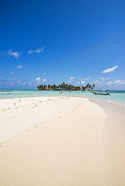 Beautiful island, El Acuario, San Andres, Caribbean Sea, Colombia, South America