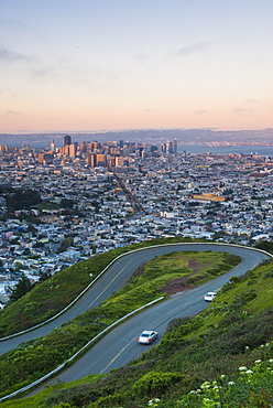 View of the city from Twin Peaks, San Francisco, California, United States of America, North America