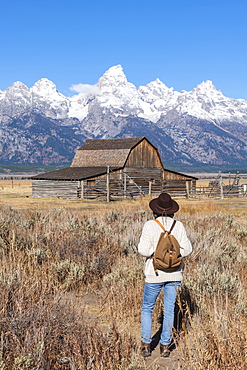 Mormon Row and Teton Range, Grand Teton National Park, Wyoming, United States of America, North America