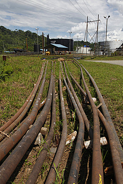 Oil extraction and pollution in the Amazon, Huaorani Amerindians trying to survive through eco-tourism against the threat of oil multinationals, Yasuni National Park, Amazon, Ecuador, South America