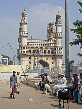 Visitors to the Mecca Masjid Mosque in Hyderabad, Telangana, India, Asia