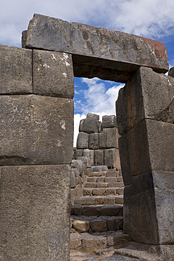 Citadel of Sacsahuayman, a native Inca complex surrounded by walls that were made by fitting stones tightly together without mortar, UNESCO World Heritage Site, Cusco Region, Peru, South America