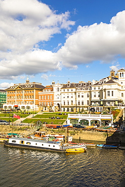 Buildings by river in Richmond, England, Europe