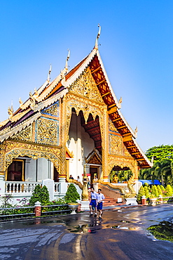 Wat Phra Singh (Gold Temple) at night, Chiang Mai, Northern Thailand, Thailand, Southeast Asia, Asia