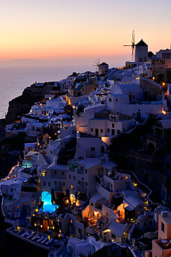 Oia at sunset, Santorini, Cyclades, Aegean Islands, Greek Islands, Greece, Europe