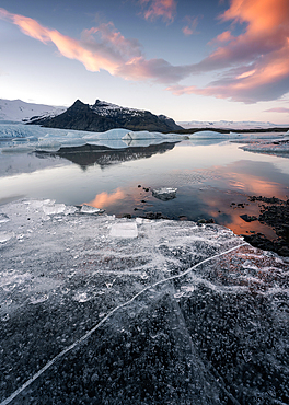 Sunset at Fjallsarlon glacier lagoon on the edge of Vatnajökull National Park, South Iceland, Iceland, Europe