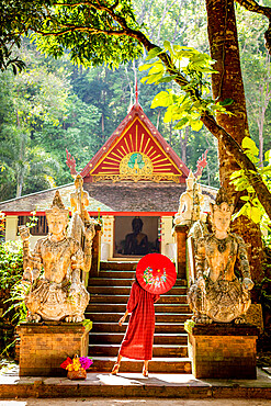 Woman at Wat Pha Lat, Chiang Mai, Thailand, Southeast Asia, Asia