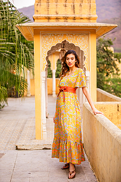 Woman at lookout point, Jaipur, Rajasthan, India, Asia