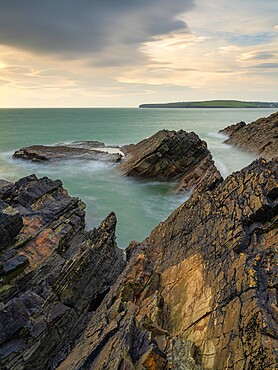 Kilbaha Bay, County Clare, Munster, Republic of Ireland, Europe