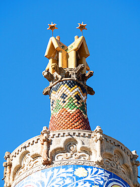 Building detail, Hospital de la Santa Creu i de Sant Pau, the art nouveau former hospital of Barcelona, Barcelona, Catalonia, Spain, Europe