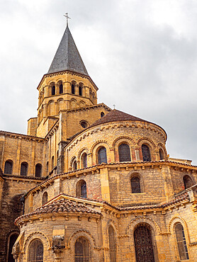 The Romanesque Basilica of the Sacred Heart of Paray-le-Monial dating from the 12th to 14th centuries, Paray le Monial, Saone-et-Loire, Burgundy, France, Europe