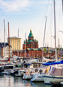 View over the Pohjoissatama Harbour towards the Uspenski Cathedral, Helsinki, Uusimaa County, Finland, Europe