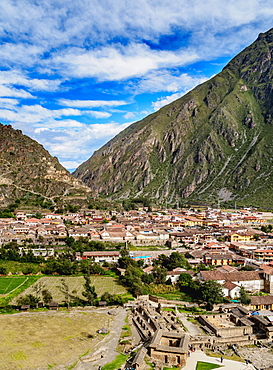 Ollantaytambo, elevated view, Sacred Valley, Cusco Region, Peru, South America