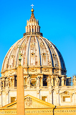 St. Peter's Basilica Cupola in early morning light, Vatican City, UNESCO World Heritage Site, Rome, Lazio, Italy, Europe