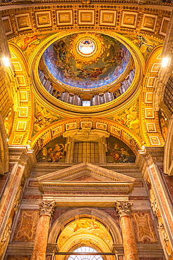 Minor Cupola ceiling detail, St. Peter's Basilica, Vatican City, Rome, Lazio, Italy, Europe