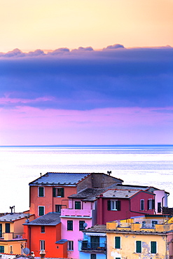 Colourful houses of Vernazza at sunrise, Cinque Terre, UNESCO World Heritage Site, Liguria, Italy, Europe