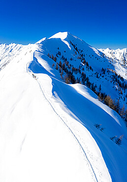 Pizzo Meriggio ridge in winter, Valtellina, Lombardy, Italy, Europe