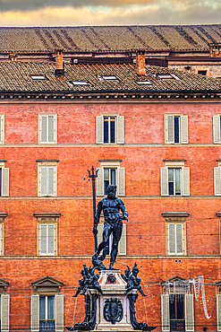 The 16th century fountain Fontana del Nettuno, with Neptune statue, Bologna, Emilia Romagna, Italy, Europe