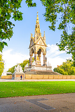 Prince Albert Memorial, Kensington Gardens, London, England, United Kingdom, Europe