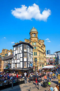 View of Sinclairs Oyster Bar and Exchange Square, Manchester, England, United Kingdom, Europe