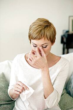 Sinusitis in a woman